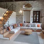 The Red Cliffs Villa