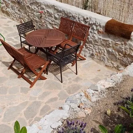 The Red Cliffs Villa