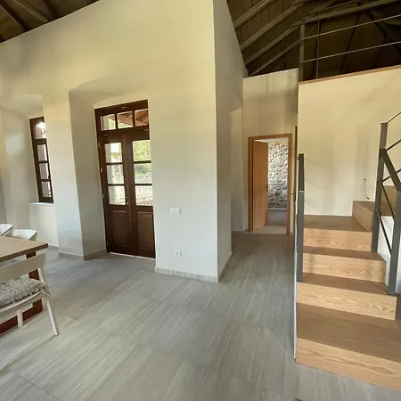 Villa The Red Cliffs