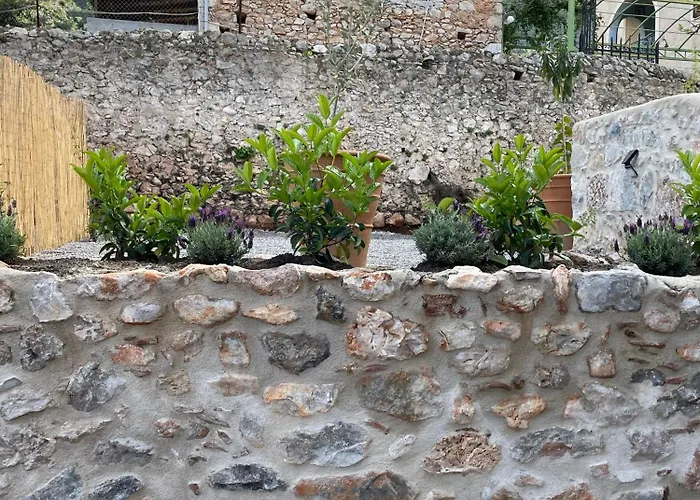 The Red Cliffs Villa *