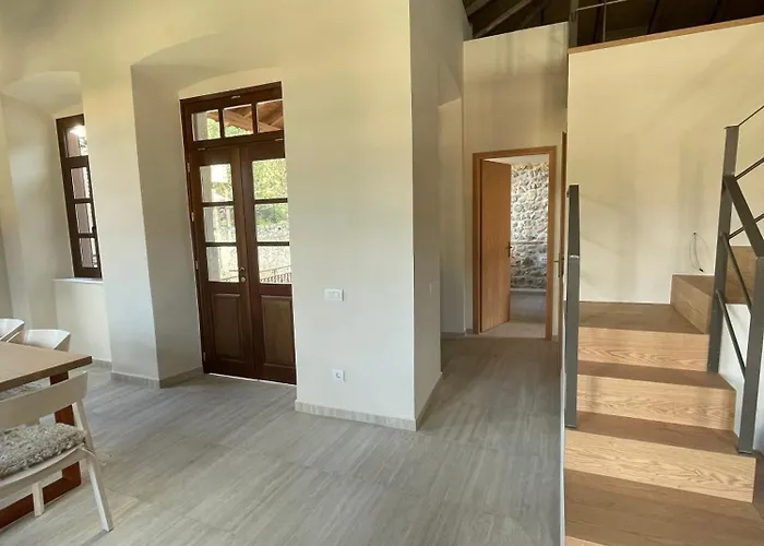 Villa The Red Cliffs